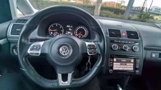 Volkswagen Touran 7 PLAZAS - SIN GARANTÍA