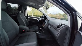 Volkswagen Touran 7 PLAZAS - SIN GARANTÍA