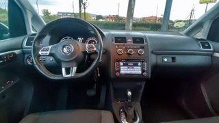 Volkswagen Touran 7 PLAZAS - SIN GARANTÍA