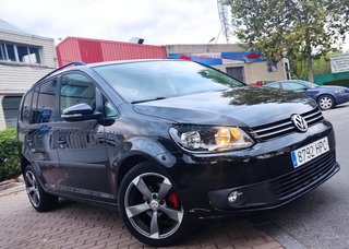 Volkswagen Touran 7 PLAZAS - SIN GARANTÍA
