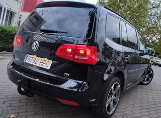 Volkswagen Touran 7 PLAZAS - SIN GARANTÍA