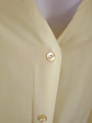 Blusa sin mangas amarilla
