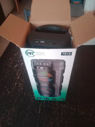 Altavoz Bluetooth RT Negro
