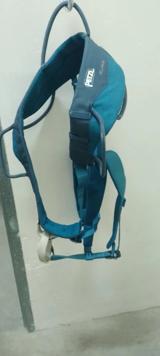 Arnés Petzl Adjama Talla XL