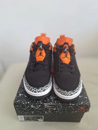 Jordan Spizike Low Safari Talla 40.5