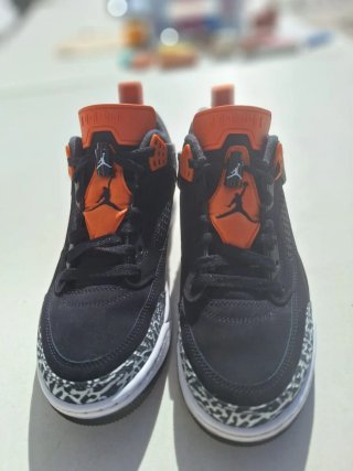 Jordan Spizike Low Safari Talla 40.5
