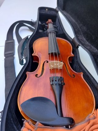 Violín 3/4 con estuche