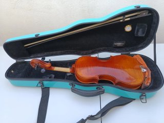Violín 3/4 con estuche