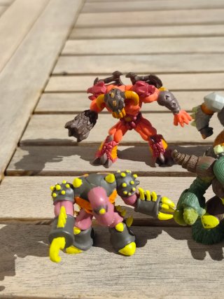 Figuras Gormiti