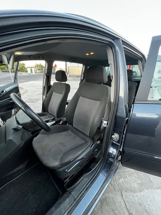 Opel Zafira 2010