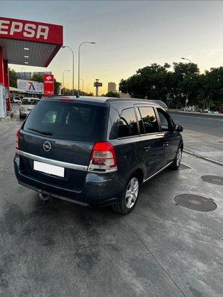 Opel Zafira 2010