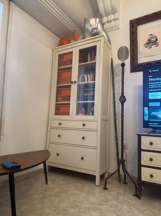 Vitrina IKEA HEMNES 3 cajones
