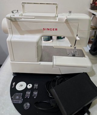 Máquina de coser Singer Facilita Pro