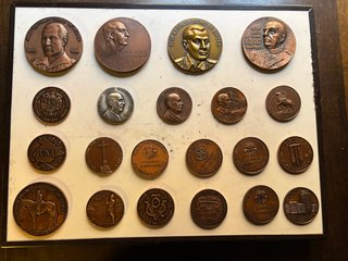 Medallas Historia de España / FNFF y Militaria