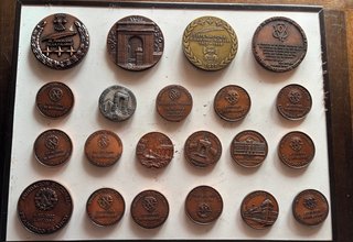 Medallas Historia de España / FNFF y Militaria