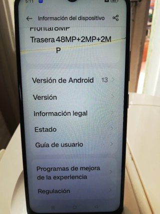 Móvil Realme Esparpone con cargador