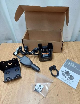 MOTOROLA MDRLN4883B Kit Desc: GP Pro Series Trave