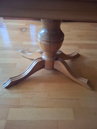 Mesa de madera artesanal abatible