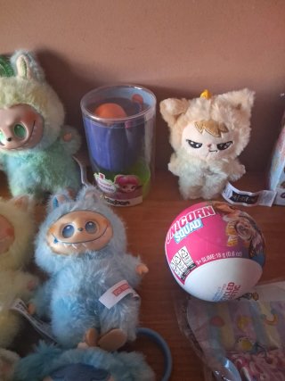 Lote 23 peluches: Boo's, unicornios y más
