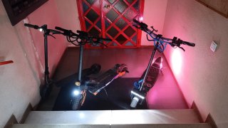 Patinete Eléctrico KTM Red Bull Modificado