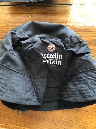 Gorra de lluvia Estrella Galicia