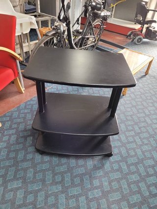 MUEBLE AUXILIAR PARA TV