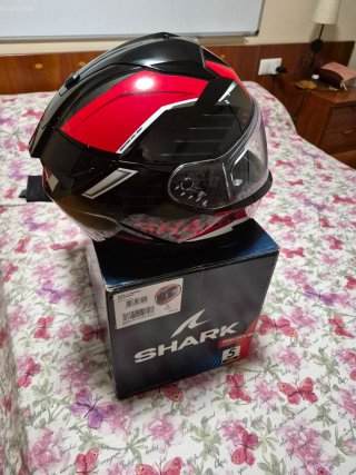 Casco Integral Shark Negro/Rojo Talla S