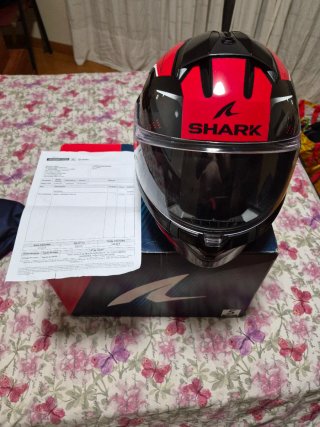 Casco Integral Shark Negro/Rojo Talla S