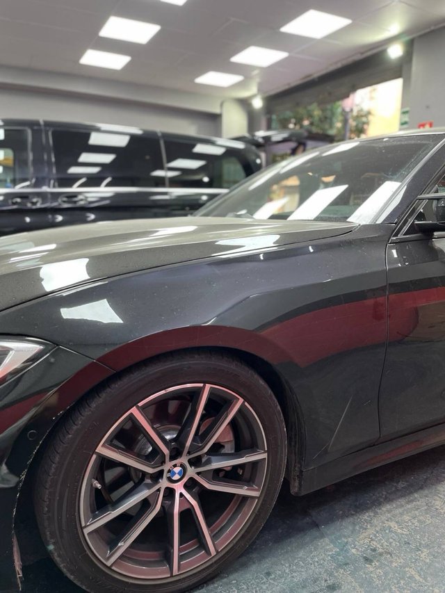 Aleta Delantera BMW 330i G20