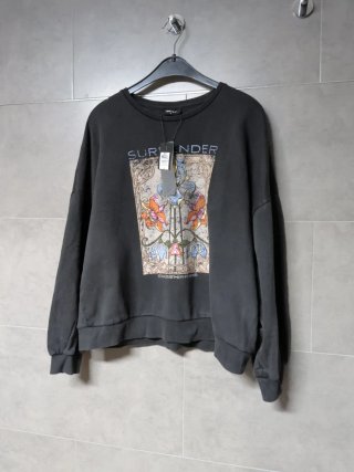 Sudadera oversize con estampado