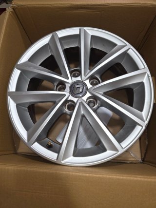 Juego de 4 llantas Renault, 16 pulgadas Originales