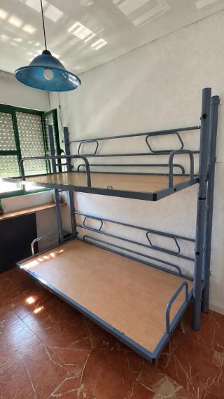 Litera abatible metálica y madera