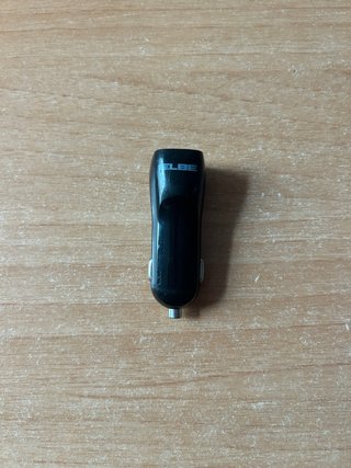Cargador de móvil de coche Elbe