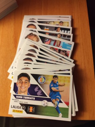 44 cromos Liga Este 26/27  Segunda Ed completa