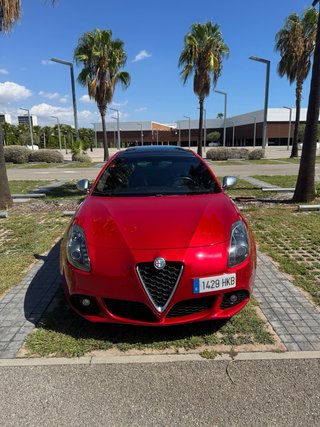 Alfa Romeo Giulietta Quadrifoglio Verde