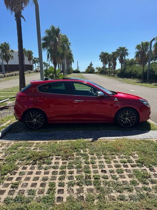 Alfa Romeo Giulietta Quadrifoglio Verde