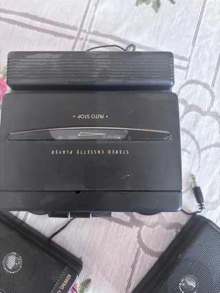 Radio Portátil AM/FM con Altavoces