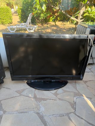 Televisor Toshiba Regza Negro
