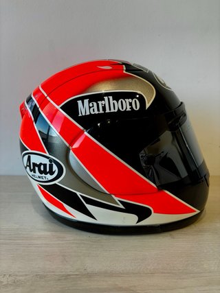 Casco Arai Roberts Jr.