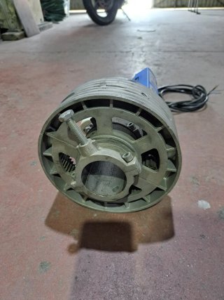 Motor persiana enrollable metálica