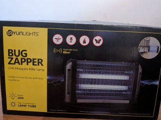 Lámpara Mata Insectos Yunlights Bug Zapper 28W