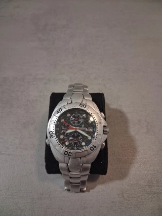 Reloj Festina Cronógrafo Negro y Plateado