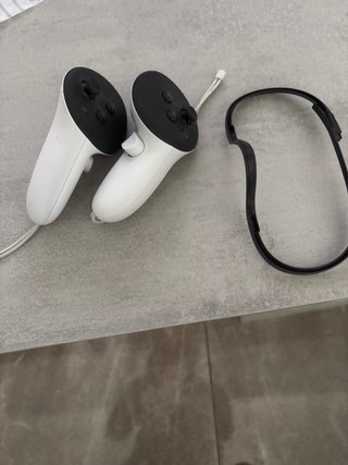 Occhiali VR Meta Quest 3 (usati 4 volte)