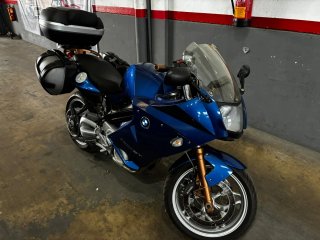 BMW F 800 ST Azul y Plata