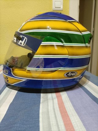 Casco Arai Senna Marlboro Honda