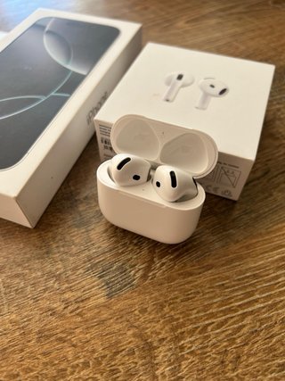 iPhone 16 Pro 512GB + AirPods 4