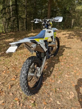 Husqvarna 300 TE TPI 2023
