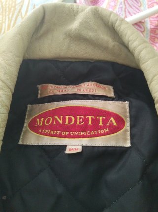 Chaqueta MONTELLA Beige y Negra