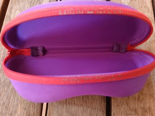 Funda para gafas morada y roja