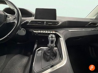 Peugeot 3008 1.2 PURETECH 96KW (130CV) ALLURE S&S